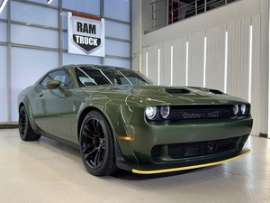 Купе Dodge Challenger SRT 2023 года, 15999999 рублей, Москва