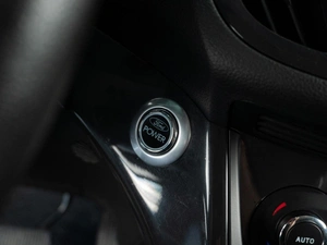 Внедорожник Ford Kuga 2013 года, 939000 рублей, Тюмень