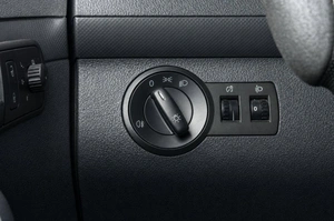 Фургон Volkswagen Caddy 2011 года, 949000 рублей, Челябинск