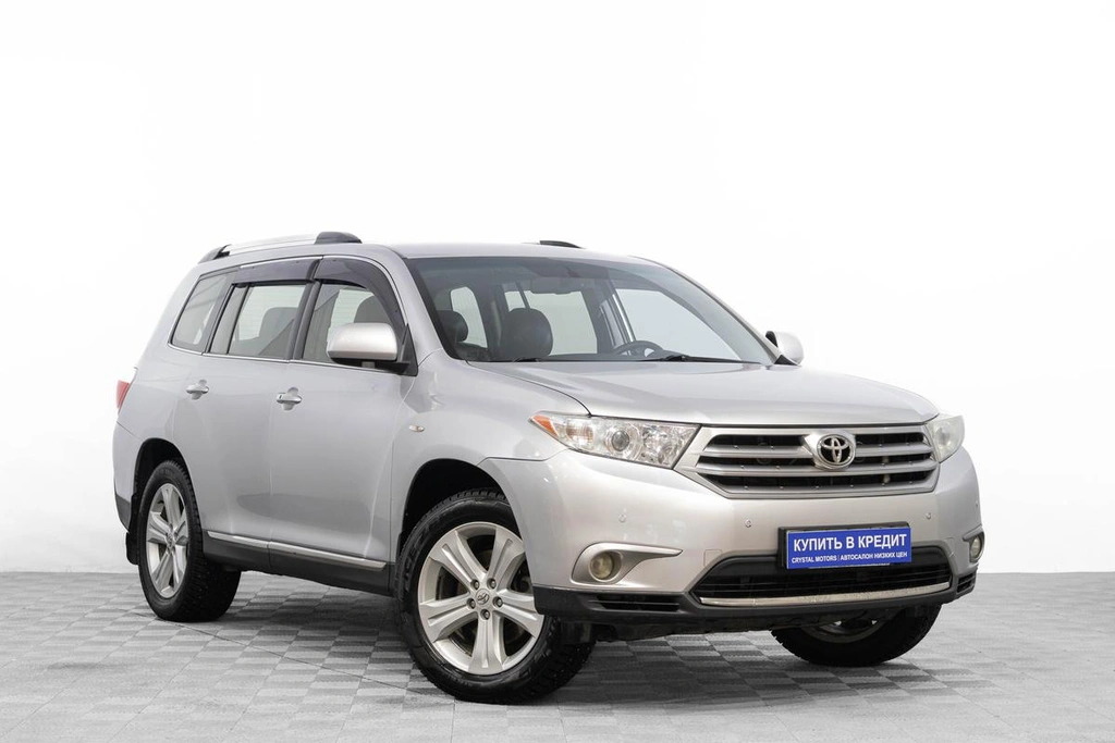 Внедорожник Toyota Highlander 2013 года, 2139000 рублей, Барнаул