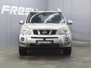 Внедорожник Nissan X-Trail 2010 года, 1050000 рублей, Омск