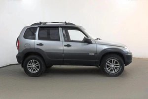 Внедорожник Chevrolet Niva 2012 года, 548000 рублей, Орёл
