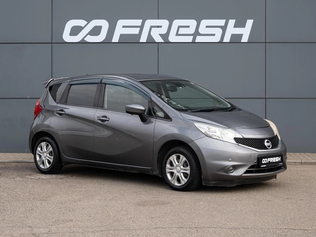 Хетчбэк Nissan Note 2015 года, 910000 рублей, Краснодар