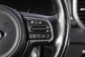 Внедорожник Kia Sportage 2018 года, 1599000 рублей, Новосибирск