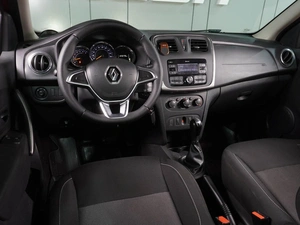 Седан Renault Logan Stepway 2020 года, 1035000 рублей, Воронеж
