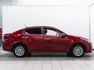 Седан Kia Rio 2018 года, 1250000 рублей, Красноярск
