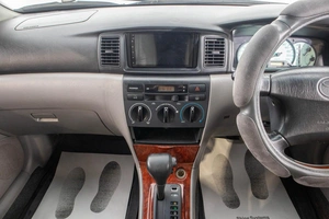 Седан Toyota Corolla 2002 года, 499000 рублей, Барнаул