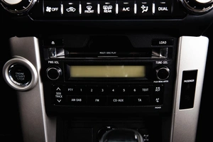 Внедорожник Toyota Land Cruiser Prado 2013 года, 3299000 рублей, Пермь