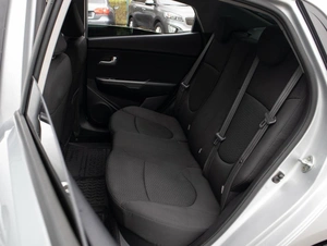 Седан Kia Rio 2016 года, 999000 рублей, Большой Сочи