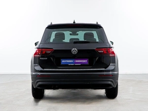 Внедорожник Volkswagen Tiguan 2019 года, 2632444 рублей, Москва