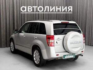Внедорожник Suzuki Grand Vitara 2012 года, 1150000 рублей, Красноярск