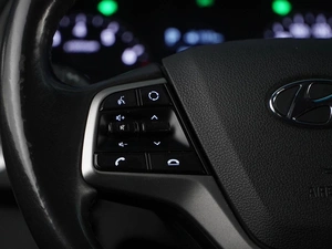 Седан Hyundai Solaris 2019 года, 1399046 рублей, Москва
