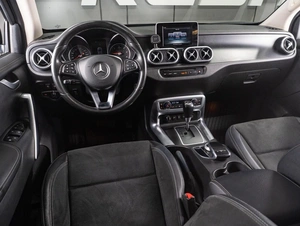 Пикап Mercedes-benz X-класс 2018 года, 3499000 рублей, Тюмень