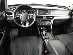 Седан Kia Optima 2019 года, 1327900 рублей, Казань
