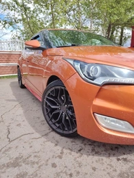 Хетчбэк Hyundai Veloster 2014 года, 1100000 рублей, Красноярск