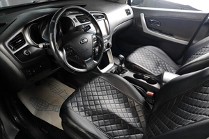 Хетчбэк Kia Ceed 2014 года, 919000 рублей, Тюмень