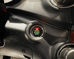 Внедорожник Toyota Highlander 2012 года, 2357000 рублей, Красноярск