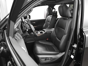 Внедорожник Toyota Land Cruiser 2023 года, 12850000 рублей, Ставрополь