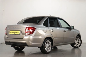 Седан ВАЗ (LADA) Granta 2022 года, 879000 рублей, Челябинск
