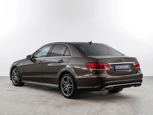 Седан Mercedes-benz E-класс 2014 года, 2476444 рублей, Москва