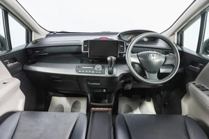 Минивэн Honda Freed 2009 года, 909000 рублей, Новосибирск
