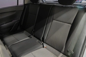 Хетчбэк Kia Rio X-Line 2018 года, 1089000 рублей, Новосибирск