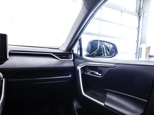 Внедорожник Toyota RAV4 2021 года, 3630000 рублей, Красноярск