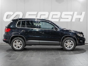 Внедорожник Volkswagen Tiguan 2012 года, 1299000 рублей, Сургут
