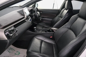 Внедорожник Toyota C-HR 2017 года, 2009000 рублей, Красноярск