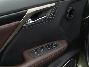 Внедорожник Lexus RX 2022 года, 5949999 рублей, Москва