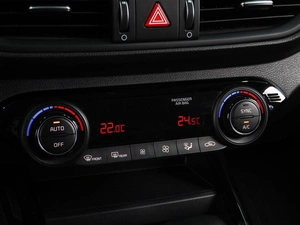 Седан Kia Cerato 2019 года, 2079000 рублей, Воронеж