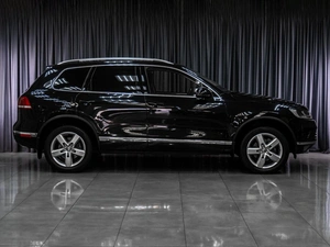 Внедорожник Volkswagen Touareg 2015 года, 2899000 рублей, Тюмень