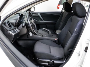 Седан Mazda 3 2012 года, 1325000 рублей, Краснодар