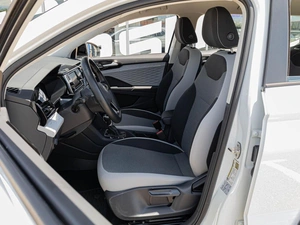 Внедорожник Volkswagen Taos 2021 года, 2150000 рублей, Краснодар