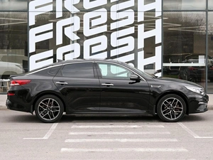 Седан Kia Optima 2018 года, 2198000 рублей, Волгоград