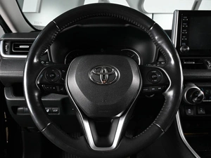 Внедорожник Toyota RAV4 2020 года, 3070000 рублей, Ростов-на-Дону