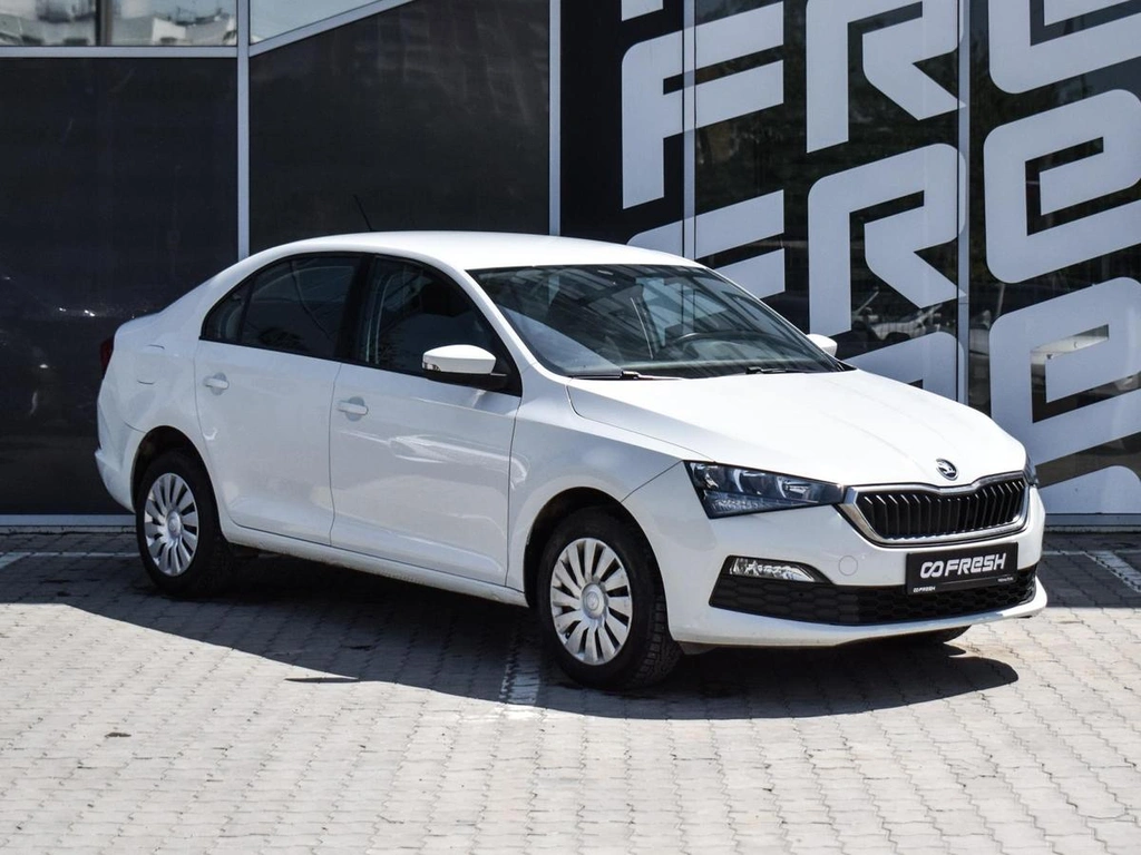 Лифтбек Skoda Rapid 2021 года, 1680000 рублей, Краснодар