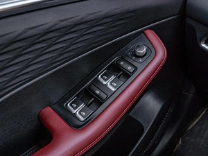 Внедорожник Geely Coolray 2023 года, 1990000 рублей, Краснодар