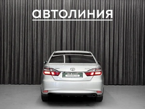 Седан Toyota Camry 2016 года, 1865000 рублей, Красноярск