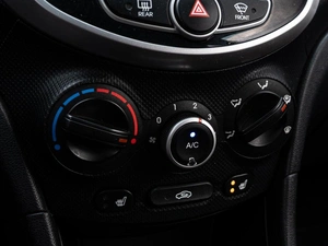 Седан Hyundai Solaris 2012 года, 845000 рублей, Краснодар