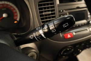 Хетчбэк Kia Rio 2011 года, 749000 рублей, Челябинск