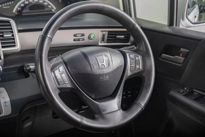 Минивэн Honda Freed 2012 года, 1099000 рублей, Томск