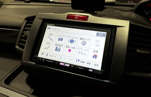 Минивэн Honda Freed 2010 года, 998000 рублей, Красноярск