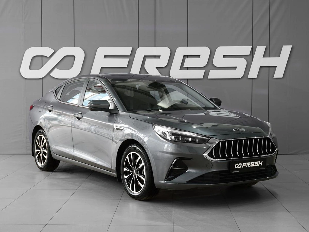 Лифтбек JAC J7 2023 года, 1610111 рублей, Тверь