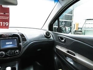 Внедорожник Renault Kaptur 2018 года, 1465000 рублей, Красноярск