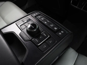 Седан Genesis G80 2017 года, 1999000 рублей, Воронеж