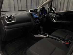 Хетчбэк Honda Fit 2019 года, 1249000 рублей, Красноярск