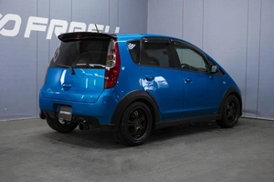 Хетчбэк Mitsubishi Colt 2002 года, 550000 рублей, Омск