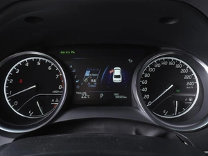 Седан Toyota Camry 2019 года, 3070000 рублей, Ростов-на-Дону
