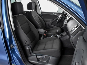 Внедорожник Volkswagen Tiguan 2013 года, 1219000 рублей, Воронеж